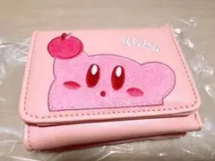 【本日限定値下げ】星のカービィ　財布 三つ折りウォレット　さがら刺繍【りんご柄】