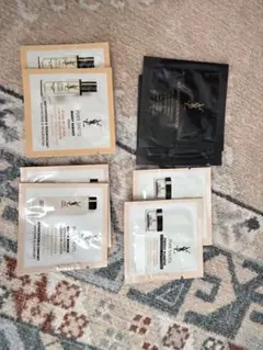 YSLオールハウスファンデーションサンプル7パック