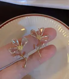 【 新品 未使用 】 フラワー 花 フラワーピアス ピアス 春 華やか デート