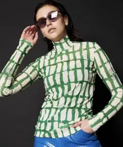 【美品】メゾンスペシャルmaison special ハイネックカットソー