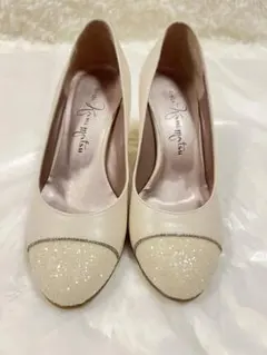 銀座かねまつ グリッター付きパンプス ベージュ 中ヒール