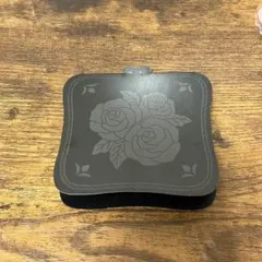ANNA SUI ローズパウダーファンデーション 10のサムネイル