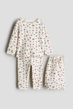 H&M ADORABLES ベビーパジャマセット クリーム色 花柄 95cm