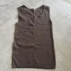 GU タンクトップ