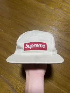 Supreme ベージュ キャップ ロゴ入り