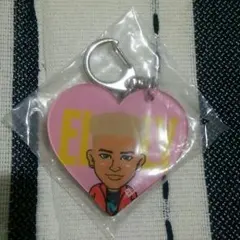 メトロポリス ELLY ハート型キーホルダー