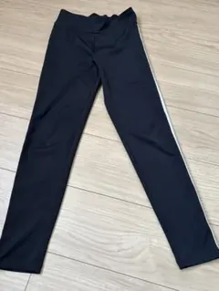 UNIQLO UVカット 黒レギンススパッツ