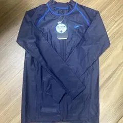 新品Nike ラッシュガード 150 ネイビー