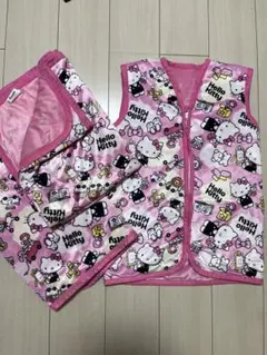 サンリオ　ハローキティブランケット＆ベスト3点セット