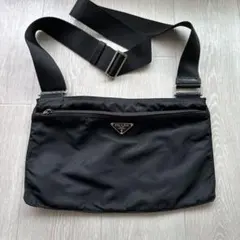 PRADAテスートスポーツ ネロ ナイロンショルダーバッグゴールド金具 