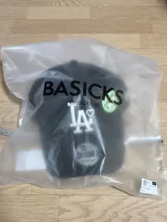 限定品✨ BASICKS x Newera コラボ ハート 刺繍 キャップ - メルカリ