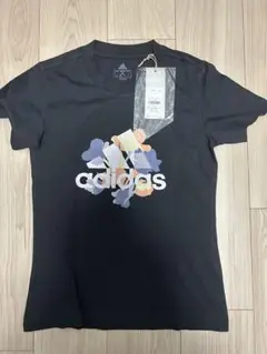 adidas 半袖Tシャツ ブラック カラフルロゴ