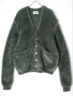 viavanda カーディガン