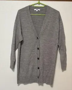 ユニクロ エクストラファインメリノ Vネックカーディガン グレー