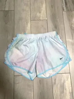 NIKEドライフィット ランニングショートパンツ