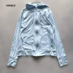 UNIQLO ライトブルー フルジップパーカー
