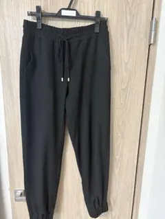 ZARA ジョガーパンツ　黒