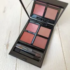 アディクションザアイシャドウパレット 008