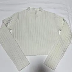 アイボリー リブ編み ハイネック セーター