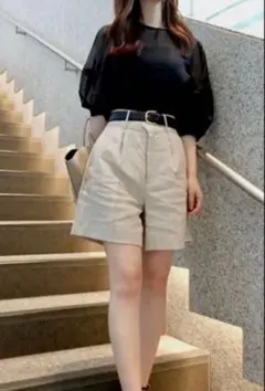 anuans リネンバルミューダパンツ ベージュ Mサイズ - メルカリ