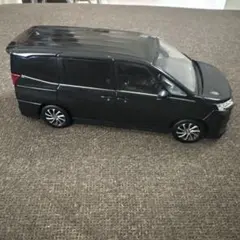 Toyota NOAH ミニカー 非売品のサムネイル