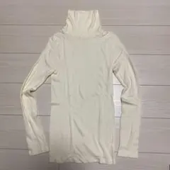 ユニクロ　極暖ヒートテックシームレスリブタートルネックT オフホワイト　 X L