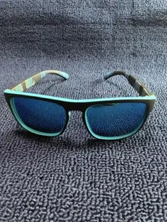 Item thumbnail for item 3ee6ec26-5dcb-49bd-826f-fde1c7bf57e3