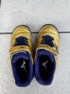 Mizuno ゴールド ネイビー トレーニングシューズ 18センチ 箱無し