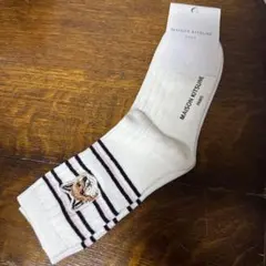 MAISON KITSUNÉ ストライプソックス 36-39cmのサムネイル