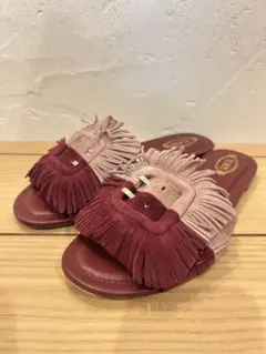 TOD'S フリンジ スエード サンダル ボルドー系 サイズ37.5のサムネイル