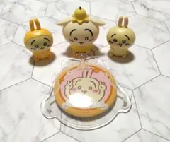 ちいかわ◯うさぎ◯缶バッジ◯フィギュア