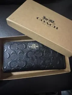 24時間以内発送　COACH エンボス加工 ブラック長財布 新品