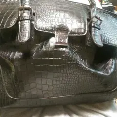 クロコダイル調バック