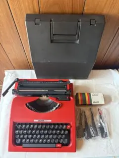 オリベッティ　Olivetti 112 タイプライター 動作確認済 純正色リボン 2026年最新】olivetti 112の人気アイテム - メルカリ
