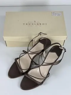 TRUSSARDI ストラップサンダル ブラウンのサムネイル