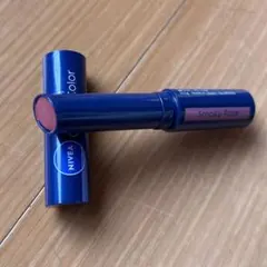 ニベア　リッチケアカラーリップクリーム