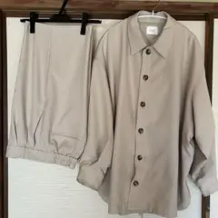 ローリーズファーム ベージュ セットアップ