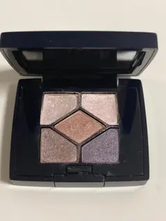 Dior　サンククルール　イリディセント　809