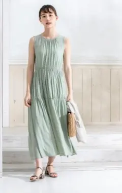 【完売品】fifth バックリボンティアードワンピース みどり 上品