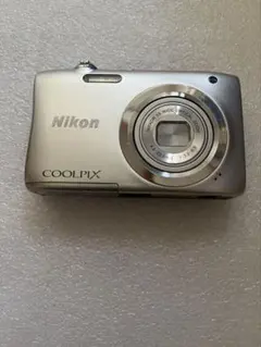 Nikon COOLPIX A10 シルバー - メルカリ