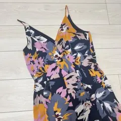 H&M フローラルジャンプスーツ EU 36