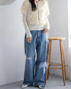 未使用　ローリーズファーム　ワイドストレートデニムパンツ　ダメージパンツ　S