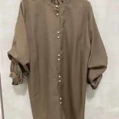 ブラウン トップスバルーン袖 シャツ M