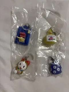 カプセルトイ ドラえもんのキャラクター 4個セット