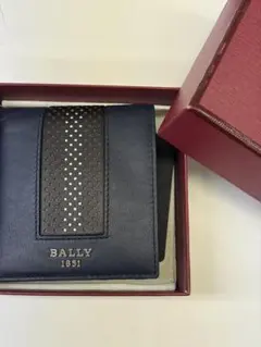 BALLY 1851 ネイビー 二つ折り財布のサムネイル