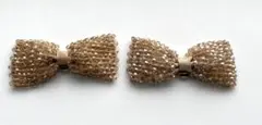【新品・未使用】シューズクリップ　ビーズ・リボン※ベージュ系