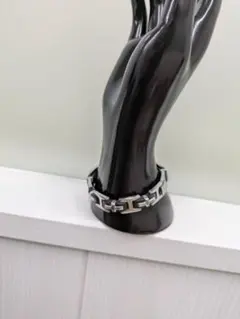 Item thumbnail for item 12940740-3f73-4bcd-a98e-82d5e372e3b0