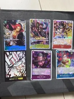 ワンピースカード　2パック分　キラキラあるよ