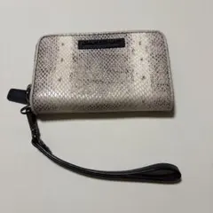 ARMANI EXCHANGE パイソン柄　財布のサムネイル