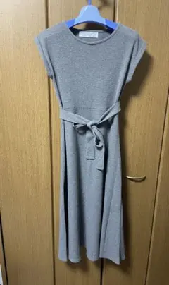 値下げ【試着のみ】tocco closet ワッフルワンピース グレー　Mサイズ